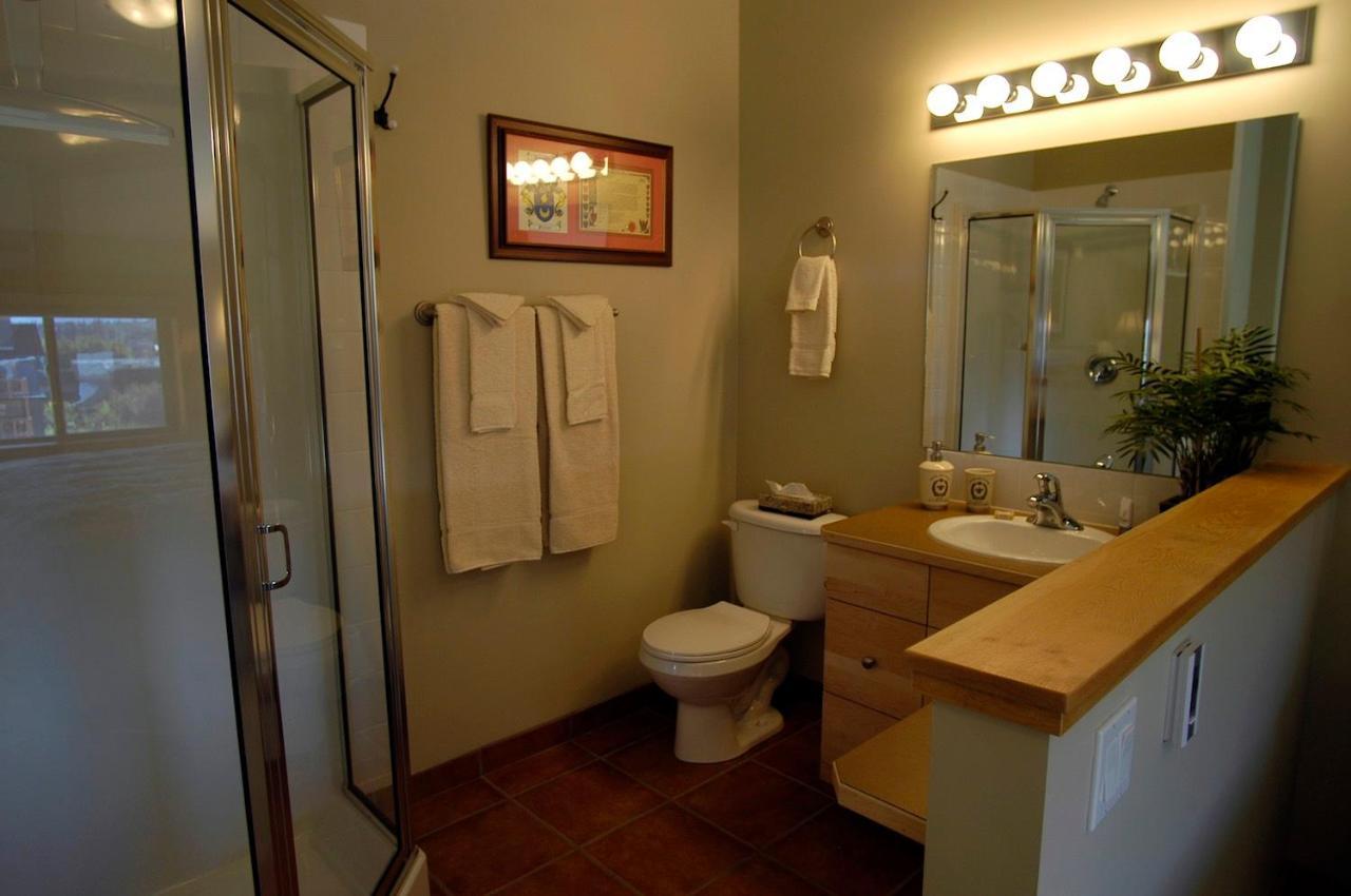 Apartment 411, Antique Heritage Canmore Ngoại thất bức ảnh